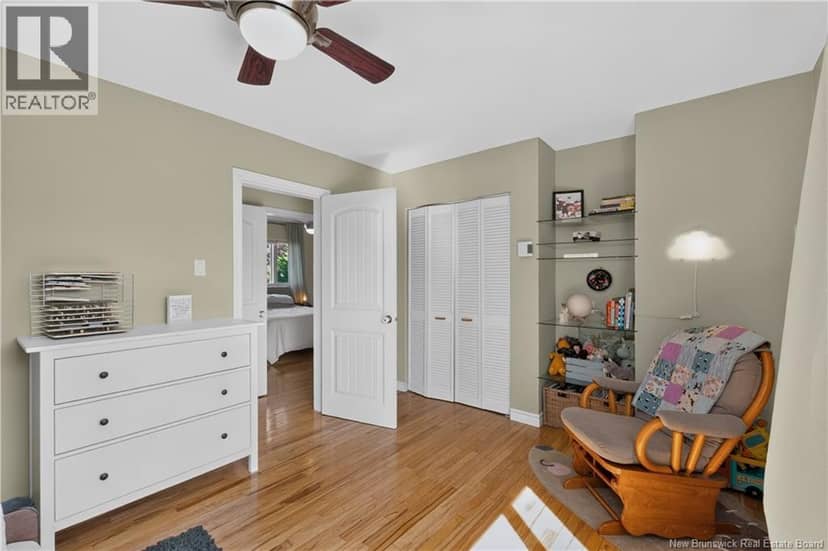223 Edgett Avenue — photo 21 of 40