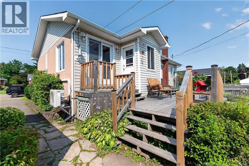 223 Edgett Avenue — photo 40 of 40