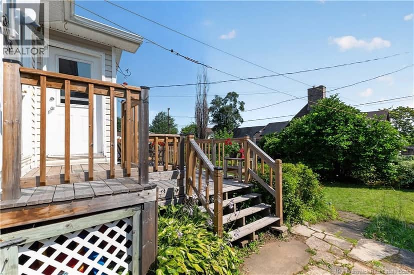 223 Edgett Avenue — photo 39 of 40