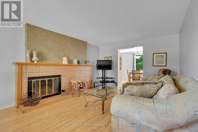 1080 Cloverlawn Court, Ottawa, photo 5