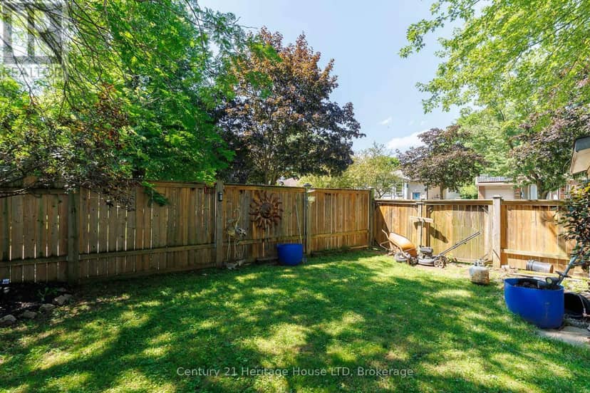 6477 Malibu Drive — photo 37 of 38