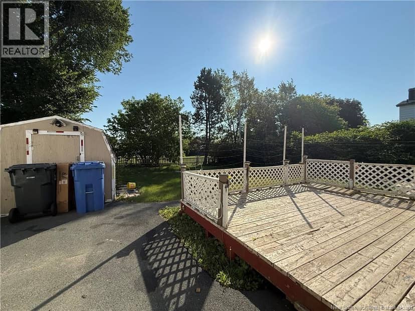 39 Warren Avenue — photo 38 of 38