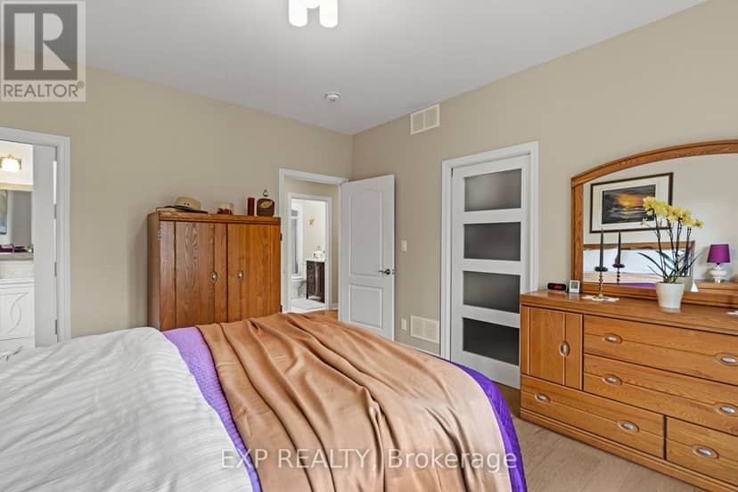 226 Westwood Avenue — photo 16 of 36