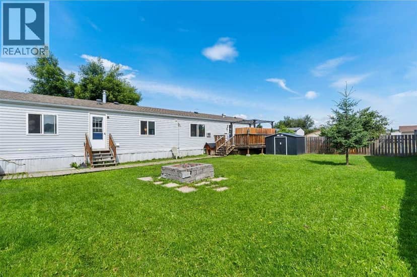 10 Auttreaux Drive, Whitecourt, photo 3