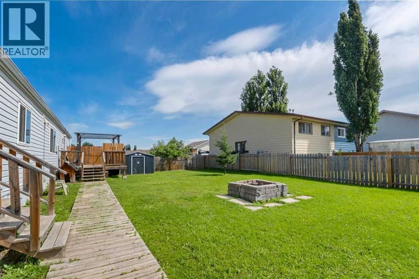 10 Auttreaux Drive, Whitecourt, photo 5