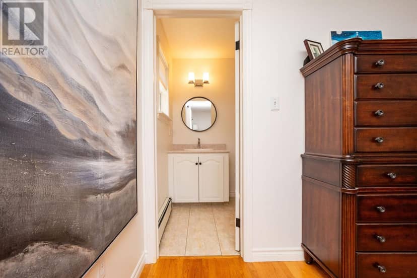 54 Anne Crescent — photo 16 of 34