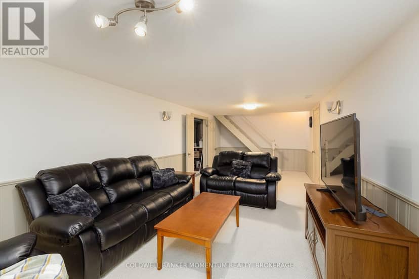 212 Livingston Avenue — photo 33 of 40