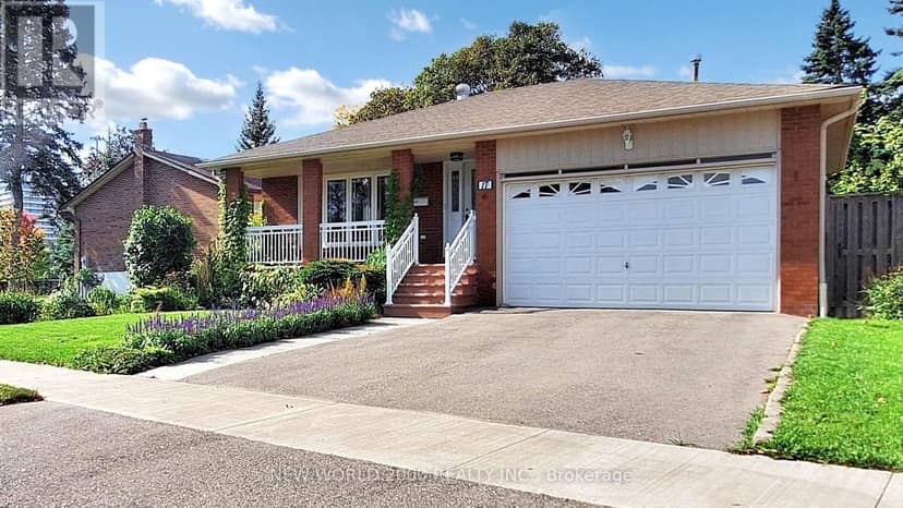 17 Squirewood Road, Toronto, photo 3
