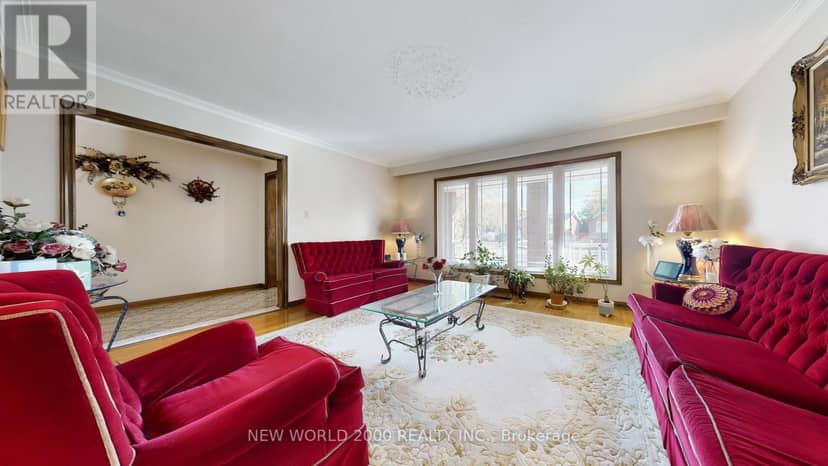 17 Squirewood Road, Toronto, photo 6