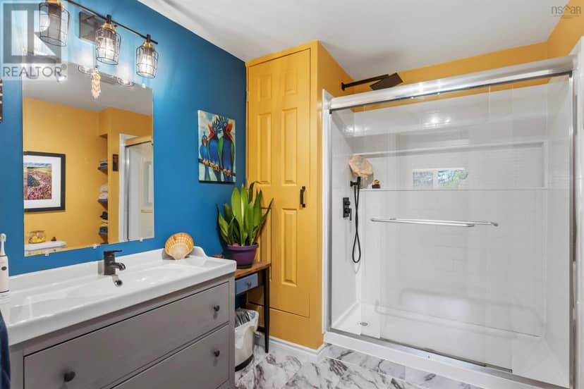 36 Lakeview Drive — photo 33 of 40