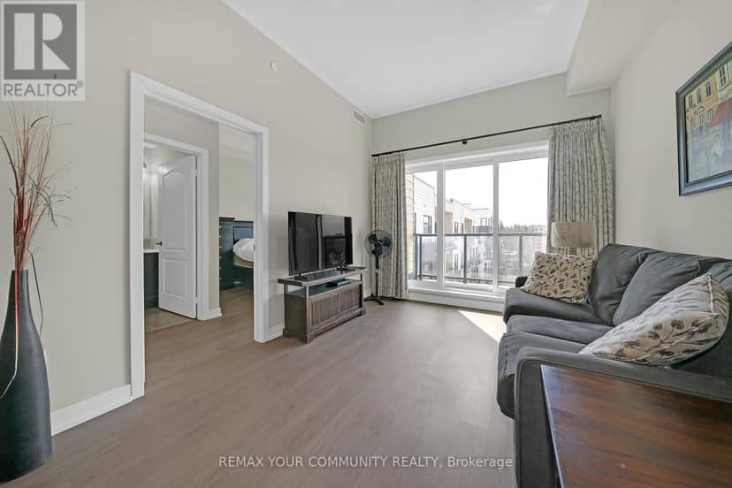 PH401 - 555 William Graham Drive — photo 12 of 35