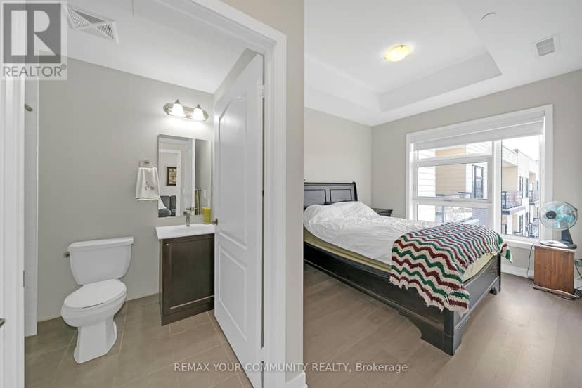 PH401 - 555 William Graham Drive — photo 15 of 35
