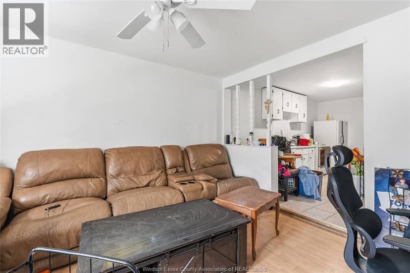 314 Bruce — photo 3 of 27
