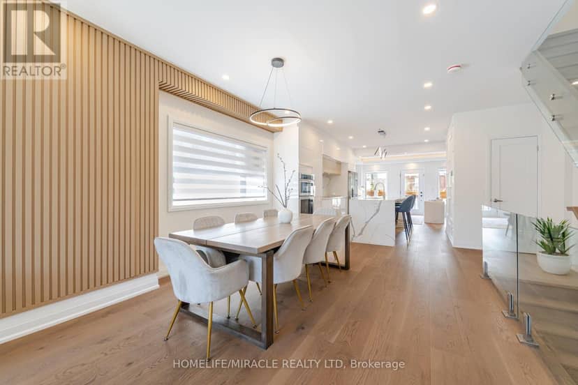 388 Oakwood Avenue — photo 8 of 40
