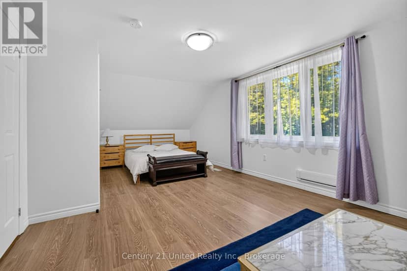 15 Library Road — photo 28 of 40