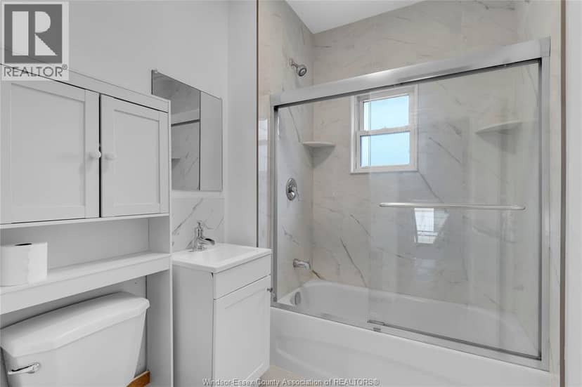 946 HOWARD AVENUE Unit# 1&2 — photo 6 of 19