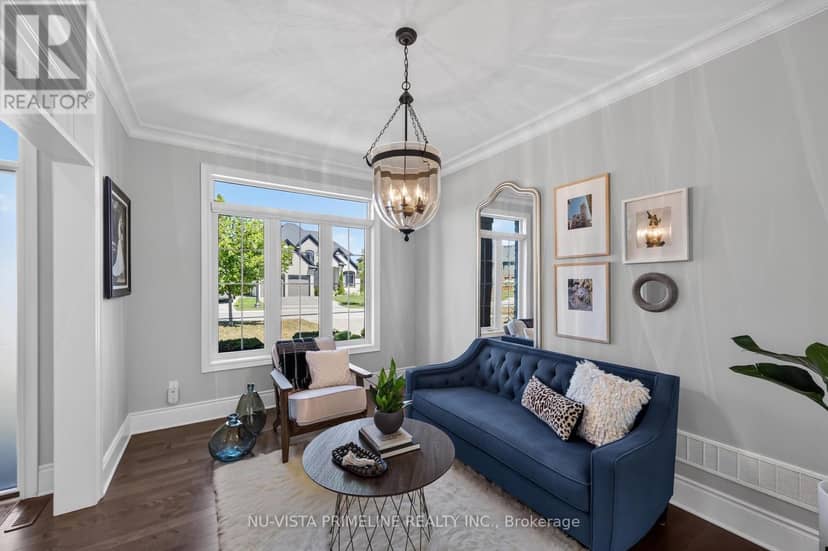 2330 Dauncey Crescent — photo 15 of 40