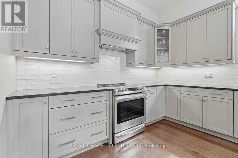 28 - 2215 Callingham Drive — photo 9 of 40