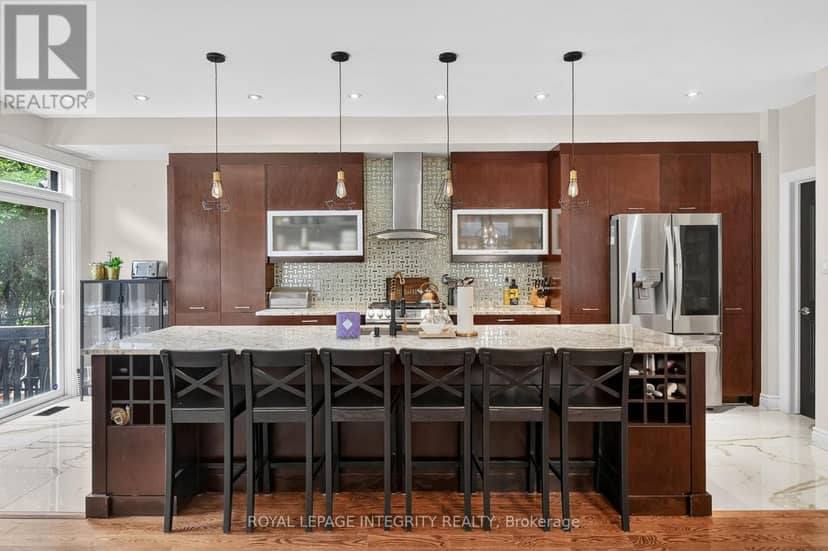 812 Petra Private — photo 12 of 40