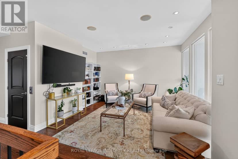 812 Petra Private — photo 34 of 40
