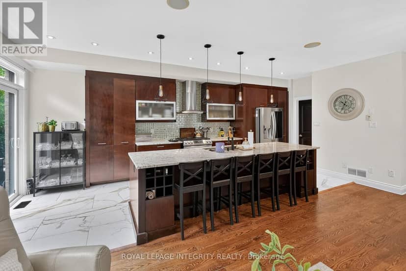 812 Petra Private — photo 7 of 40