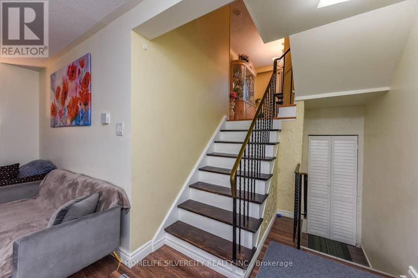 29 - 7255 Dooley Drive — photo 11 of 40