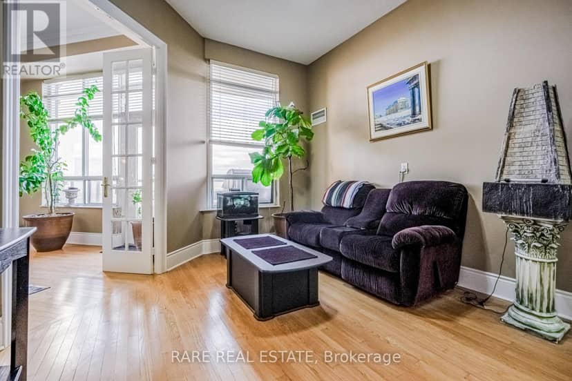 TPH6 - 25 Kingsbridge Garden Circle — photo 17 of 40