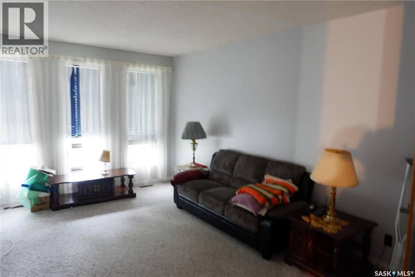 235 King STREET, Coronach, photo 5