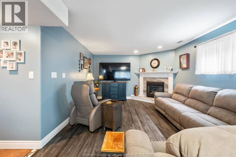 187 Mousseau CRESCENT — photo 17 of 37