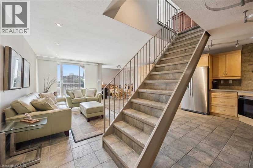 36 HAYHURST Road Unit# 329 — photo 8 of 28