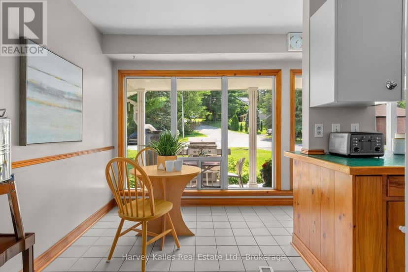 40 King Crescent — photo 16 of 40