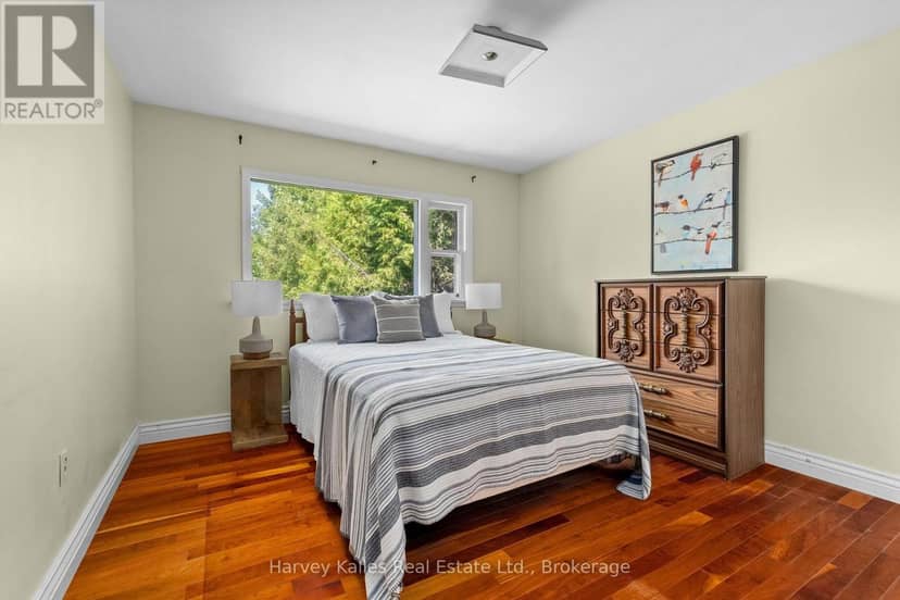 40 King Crescent — photo 22 of 40