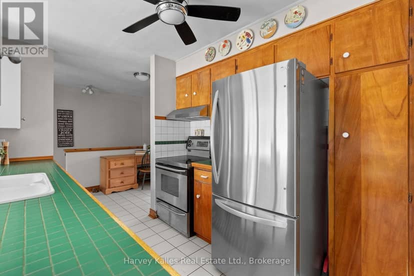 40 King Crescent — photo 15 of 40