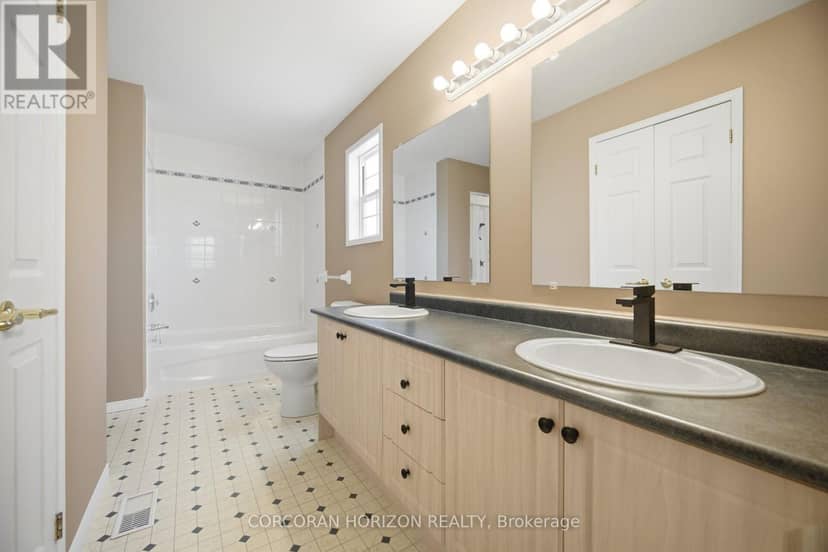 71 Grayview Drive — photo 16 of 40