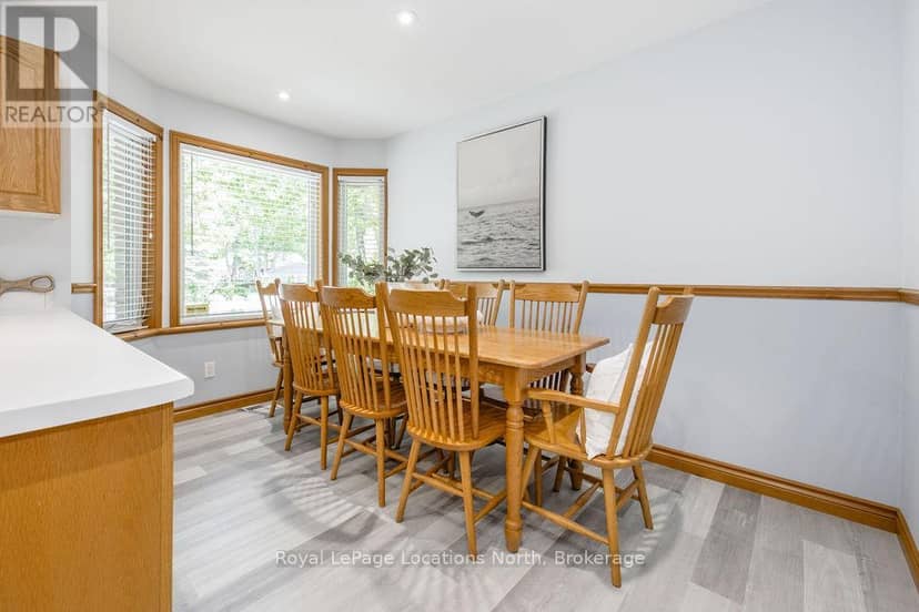 39 McCague Street — photo 10 of 33