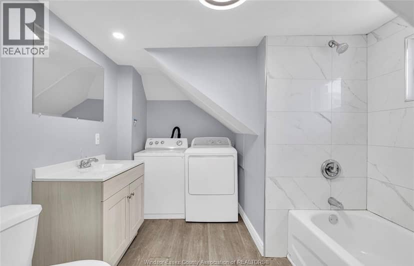 294 Louis Avenue — photo 13 of 25