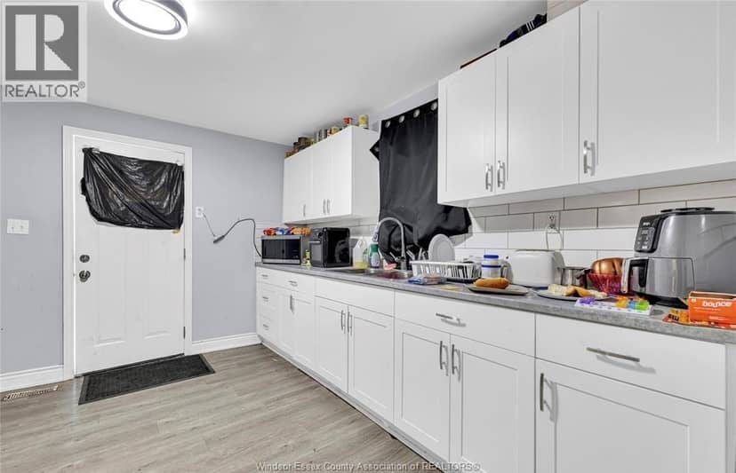 294 Louis Avenue — photo 19 of 25