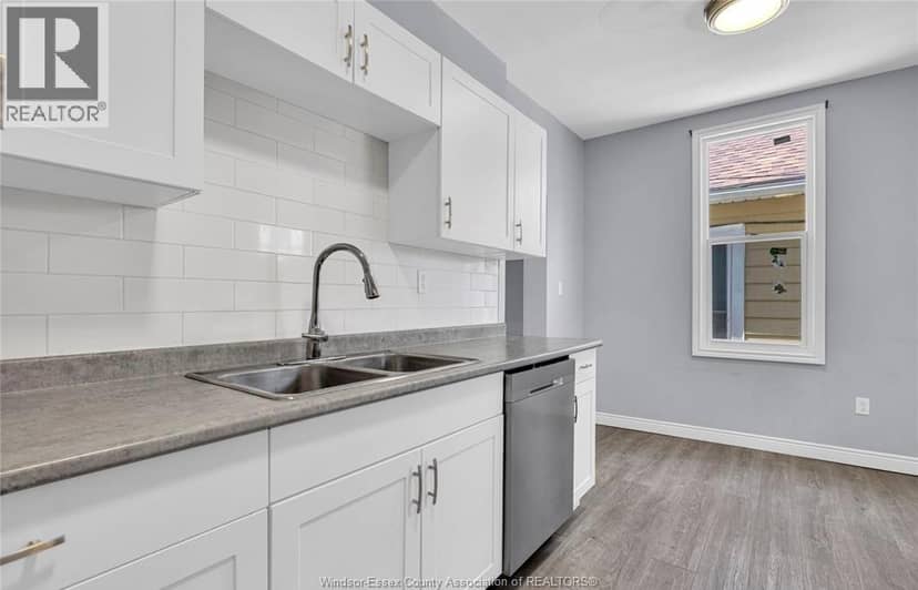 294 Louis Avenue — photo 5 of 25
