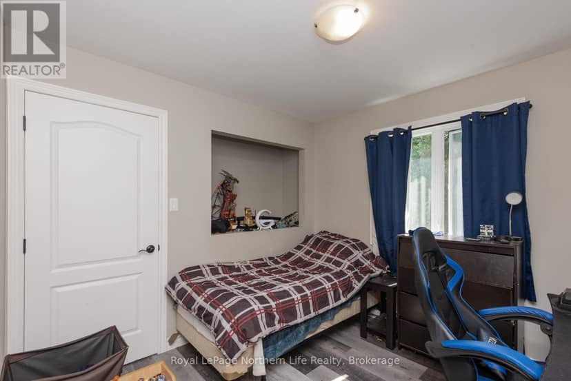 522 Hart Road — photo 18 of 35