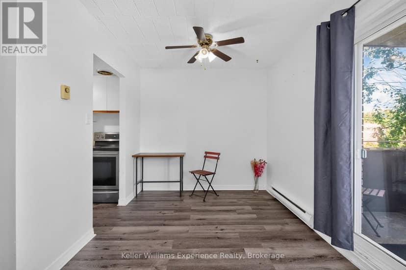 203 - 184 Eighth Street — photo 16 of 40