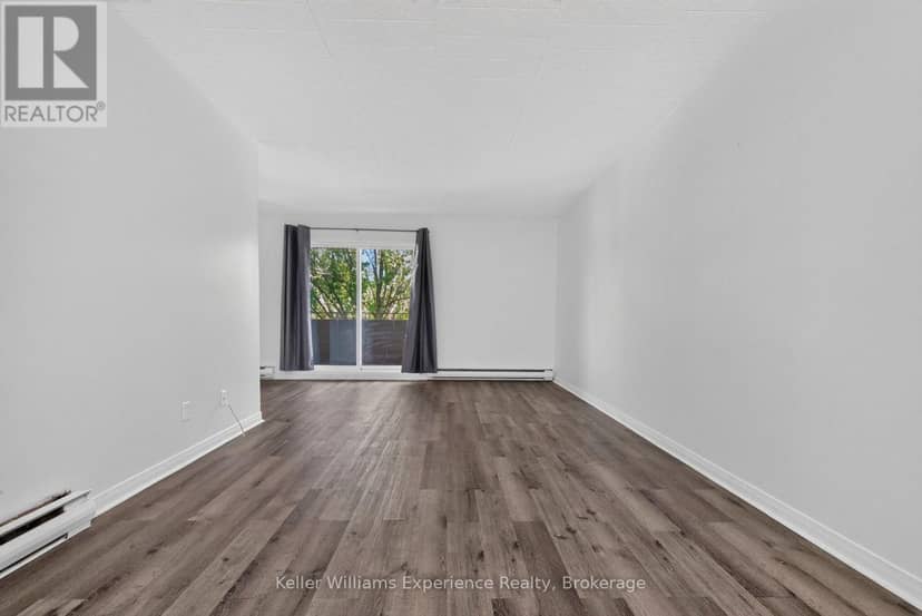 203 - 184 Eighth Street — photo 21 of 40