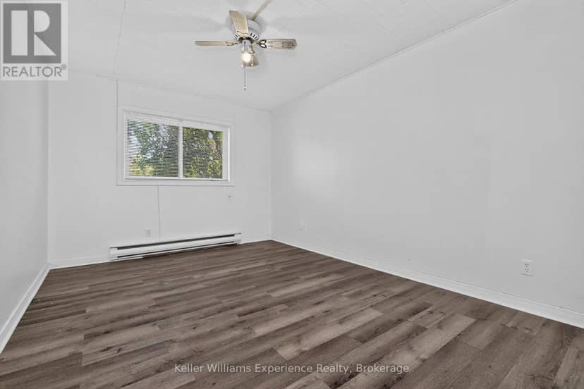 203 - 184 Eighth Street — photo 27 of 40