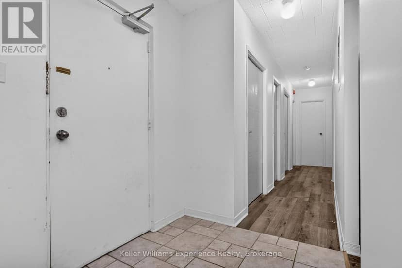 203 - 184 Eighth Street — photo 7 of 40