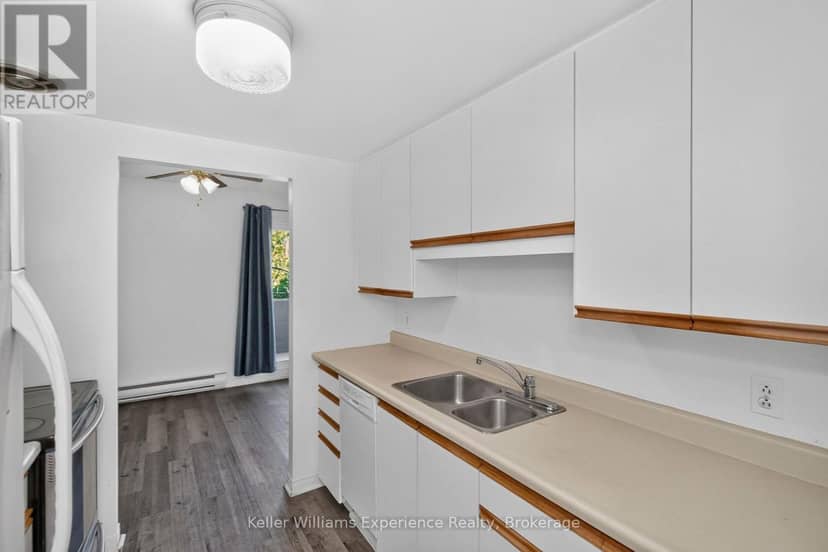 203 - 184 Eighth Street — photo 9 of 40