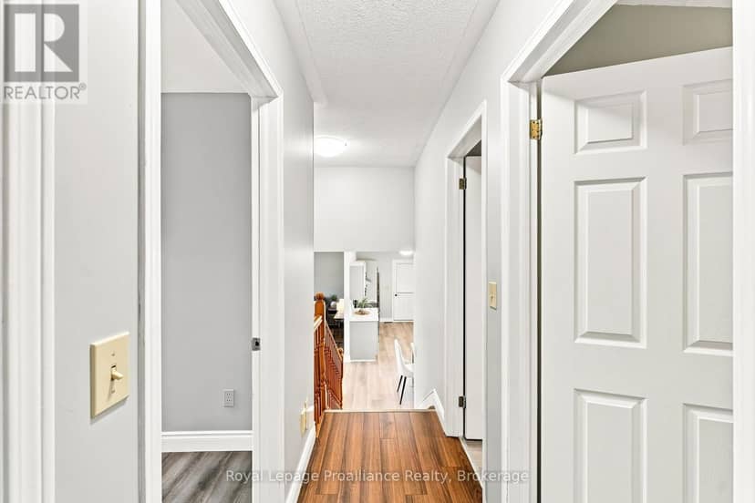 180 Ontario Street — photo 19 of 40