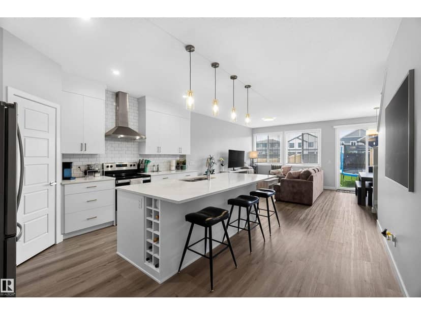 1325 Podersky Wd SW — photo 13 of 40