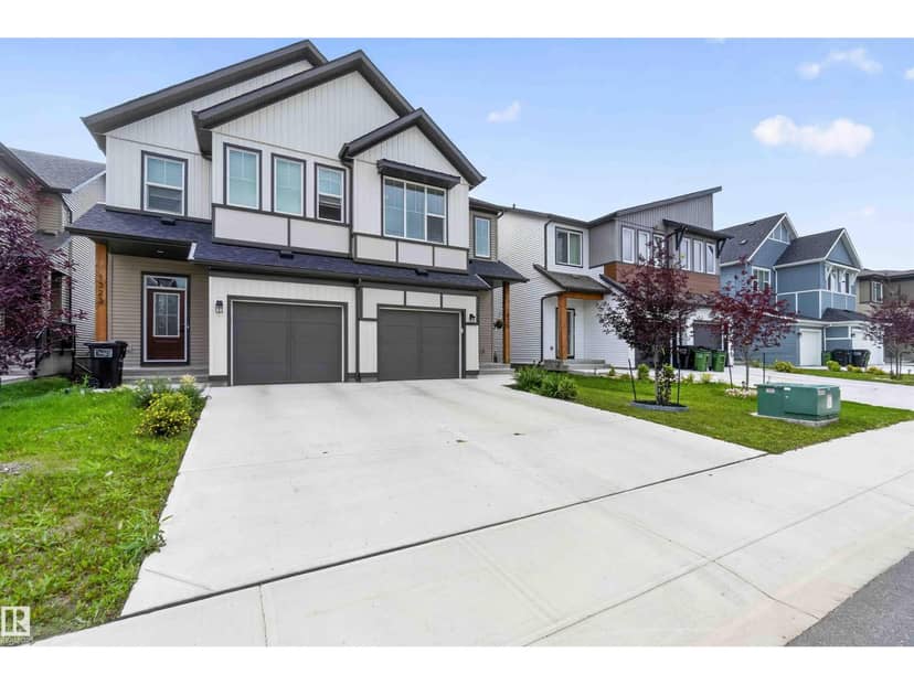 1325 Podersky Wd SW, Edmonton, photo 3