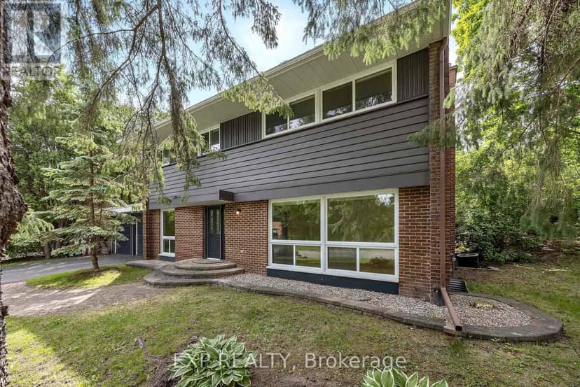 14 Carr Crescent — photo 3 of 40
