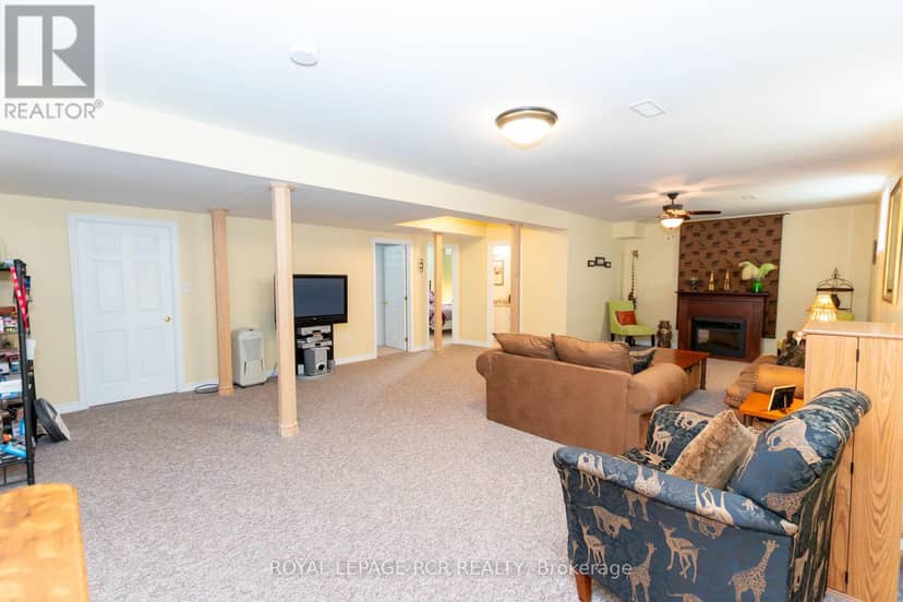 135 White Sands Way — photo 17 of 34