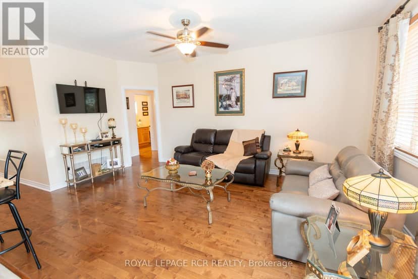 135 White Sands Way — photo 4 of 34